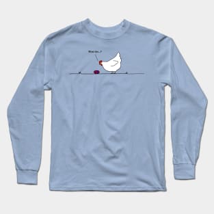 Confused chicken with Easter egg Long Sleeve T-Shirt